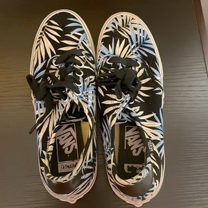 Vans Botanical Print Tennis Shoes